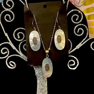 925 sterling silver and mother of pearl matching necklace and earrings set